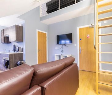 Studio to rent - Photo 6