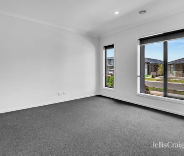 Four Bedroom Family Home in Fraser Rise - Photo 1