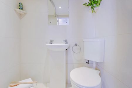 Gold Ensuite (High Fl) - Photo 5