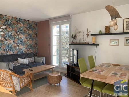 Location Appartement 2 pièces 57m² - Photo 2