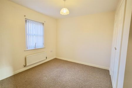 Fenwick Close, Shiremoor - Photo 5