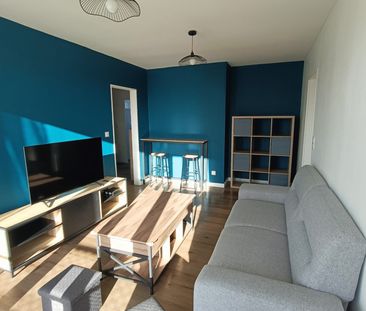 Location Appartement 5 pièces 73m² ORLEANS 45000 - Photo 5