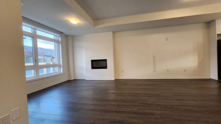 For Lease - 21 Riley Reed Lane, Richmond Hill, Ontario - Photo 3