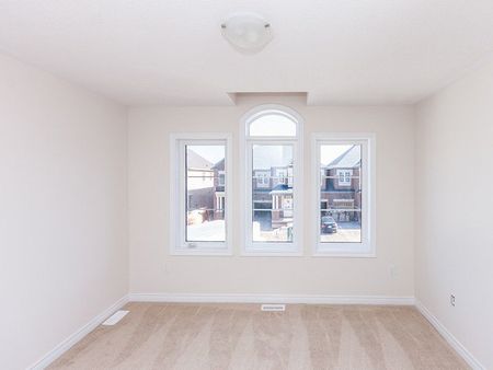 For Lease - 119 Orchardcroft Road, Oakville, Ontario - Photo 4