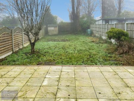 3 bedroom House To Let - Photo 5