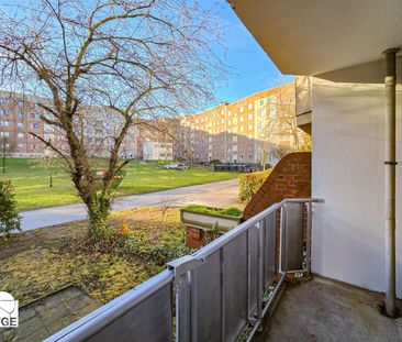 3 Zimmer, Erdgeschoss, saniert! - Foto 1