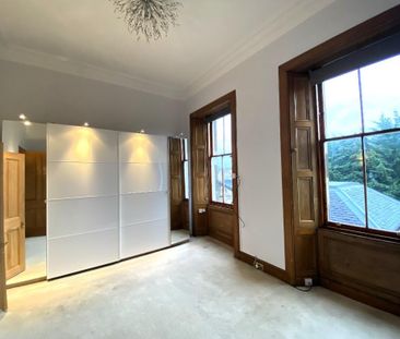 4 bedroom semi-detached house to rent - Photo 1