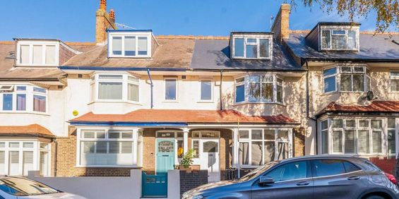 4 bedroom terraced house to rent - Photo 3