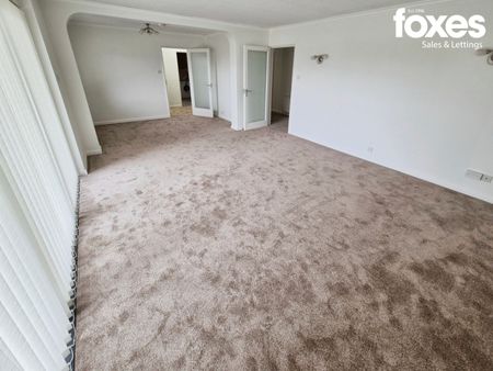 2 bed flat to rent in Wykeham Lodge, 16 Chaddesley Glen, Poole, Dorset, BH13 7NZ - Photo 2