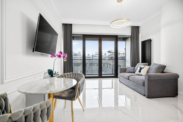 Stylowa kawalerka z balkonem w Hanza Tower! - Zdjęcie 1