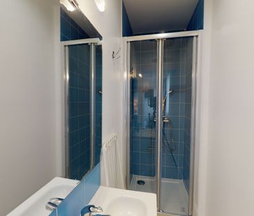 MURET F Roommate 3 Bedrooms at Toulouse - Photo 3