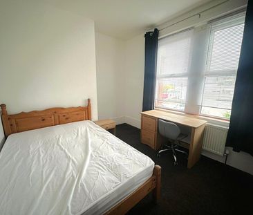 High Street, Bangor, Gwynedd, LL57 - Photo 3