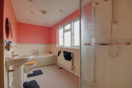 Ryelands Road, Stonehouse, Gloucester - Photo 5