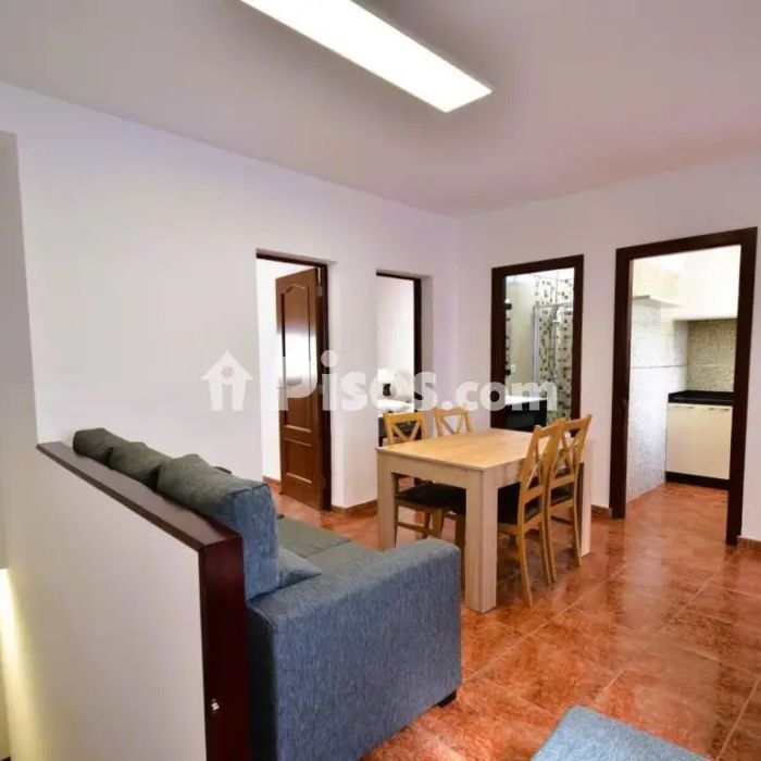 Piso en alquiler en San Cristóbal de La Laguna Capital - Photo 1