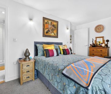 2 bedroom apartment to rent - Photo 6