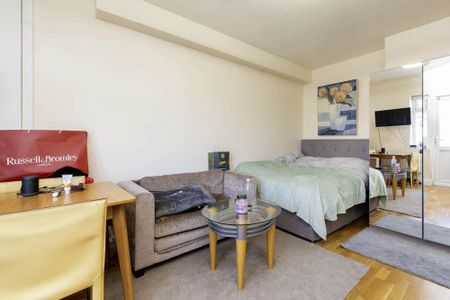 Studio to rent - Photo 5