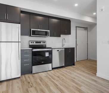 177 Armstrong Street, Hintonburg - Mechanicsville, Ottawa, ON - Photo 3