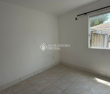 Casa com 3 quartos e 98m² para alugar em Carianos, Florianópolis. - Foto 1