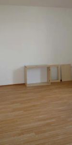 Pronájem bytu 2+1 na vesnici, vhodné pro důchodce - Fotografie 4