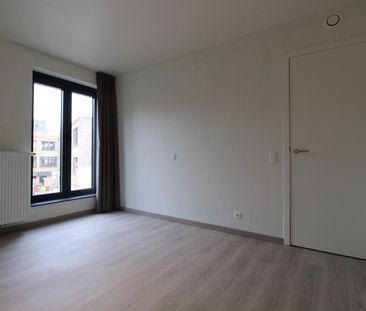 Ruim 2- slaapkamer appartement in hartje Oostende - Foto 1