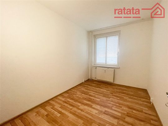 Pronájem bytu 4+1 77 m² - Fotografie 1