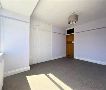 2 bedroom house - mid terrace - Photo 5