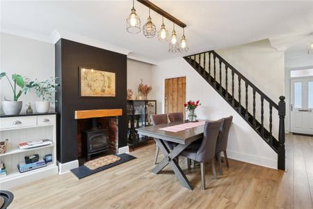 2 bedroom terraced house to rent - Photo 5