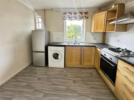 2 bedroom maisonette to rent - Photo 4