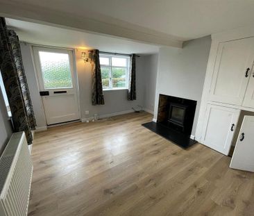 2 bedroom semi-detached house to rent - Photo 2