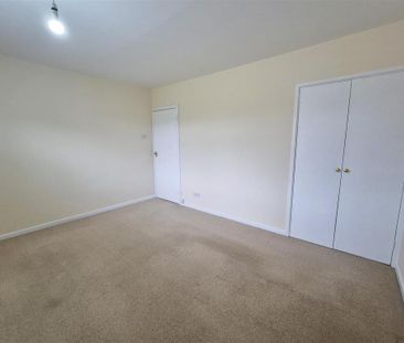 2 bedroom bungalow to rent - Photo 6