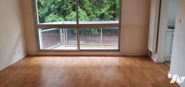 LOUE F1 dans résidence sécurisée en parfait état - Photo 1