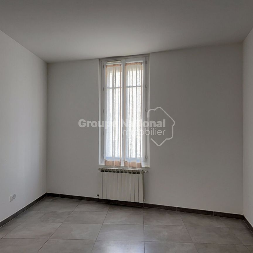 Maison de Village mitoyenne de type 2/3 de 69,28 m², - Photo 1