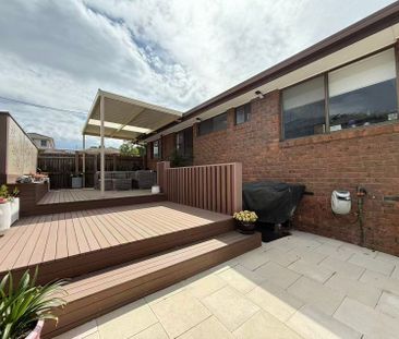 Modern & Convenient! - Photo 6