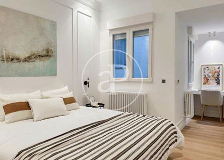 Flat for rent in Jerónimos (Madrid) - Photo 2