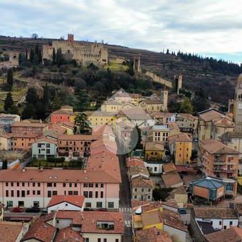 5 locali in affitto - Photo 2