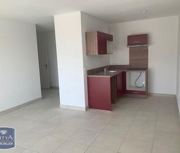 Location Appartement 2 pièces 47m² MIRAMAS 13140 - Photo 1