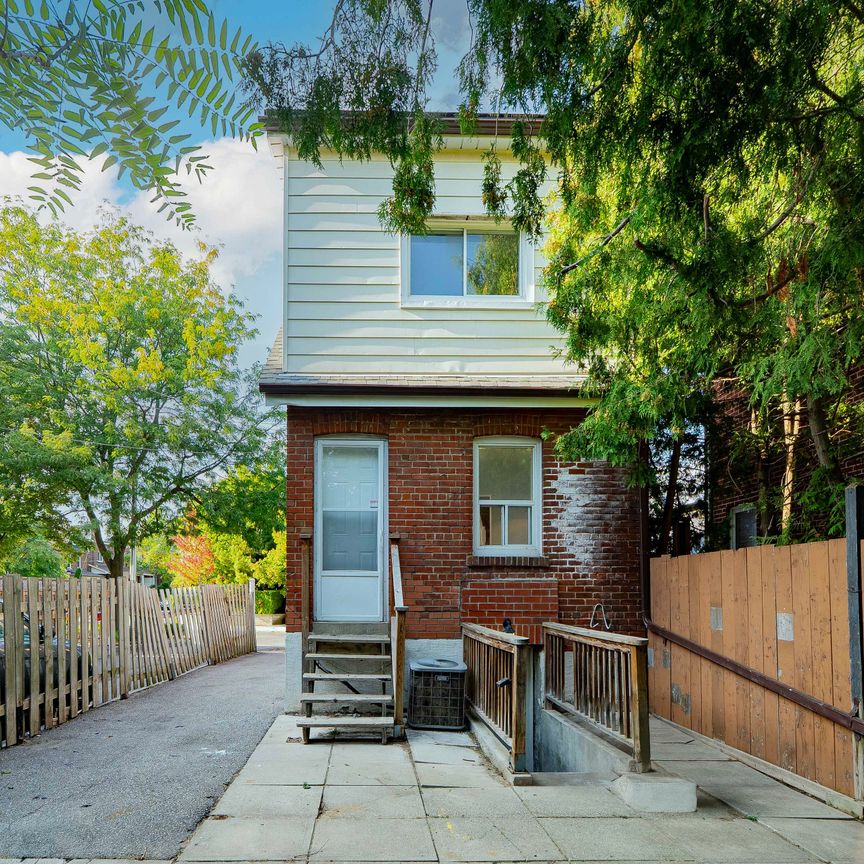 For Lease - 4 GREENLAW Avenue Unit# Main, Toronto, Ontario - Photo 1