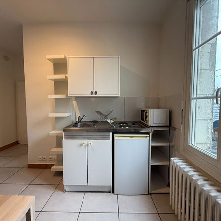"LE CONFORTABLE" - Location Appartement tours : 17.89 m2 - Photo 3