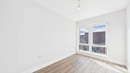 Zinc House, Camberley, Surrey, GU15 - Photo 3