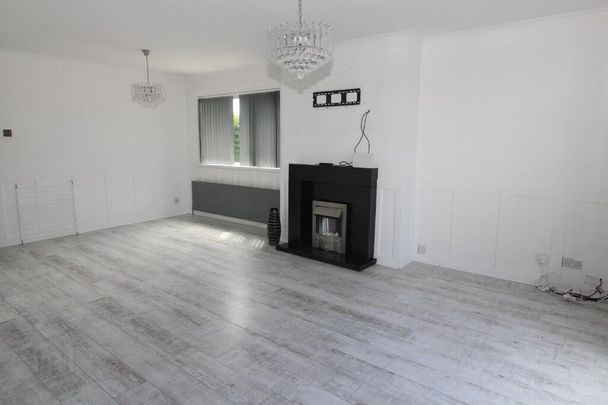 36 Ashgrove Road, Newtownabbey, BT36 6LJ - Photo 1