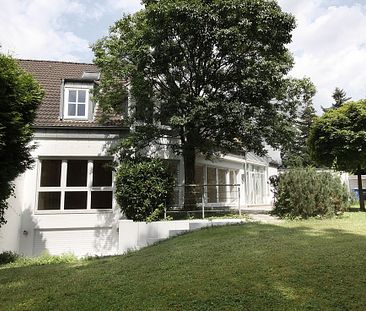 TOLLES HAUS FÜR DIE GROßE FAMILIE - mit GARTEN und SCHWIMMBAD! - Foto 2