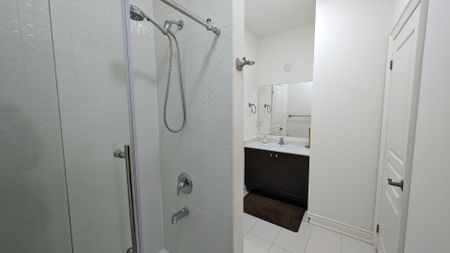 For Lease - 10 Goderich Drive Unit# Upper, Brampton, Ontario - Photo 4