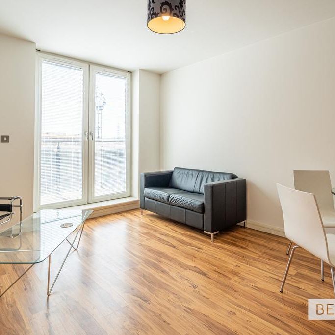 1 bedroom flat to rent - Photo 1