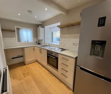 2 bedroom terraced house to rent - Photo 6