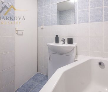 Pronájem bytu 2+1 69 m² - Fotografie 6