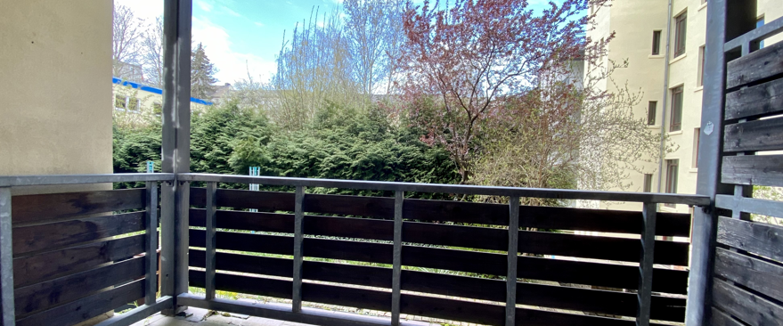 Helle 2-Raumwohnung mit großer Terrasse zu vermieten - Photo 1