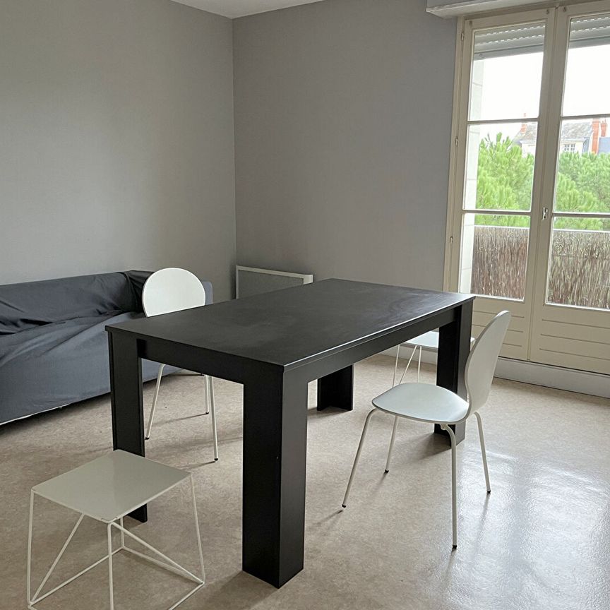 Location Appartement 2 pièces 54m² - Photo 1