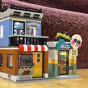 Foot Of Stairs, Hall Way, N14 - Photo 2