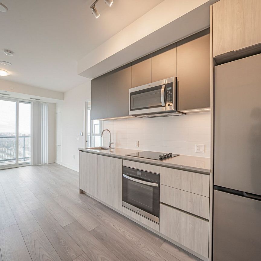 For Lease - 5858 YONGE Street, Toronto, Ontario - Photo 1