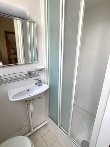 Studio de 12,03 m² meublé Quartier Saint Louis - Photo 5